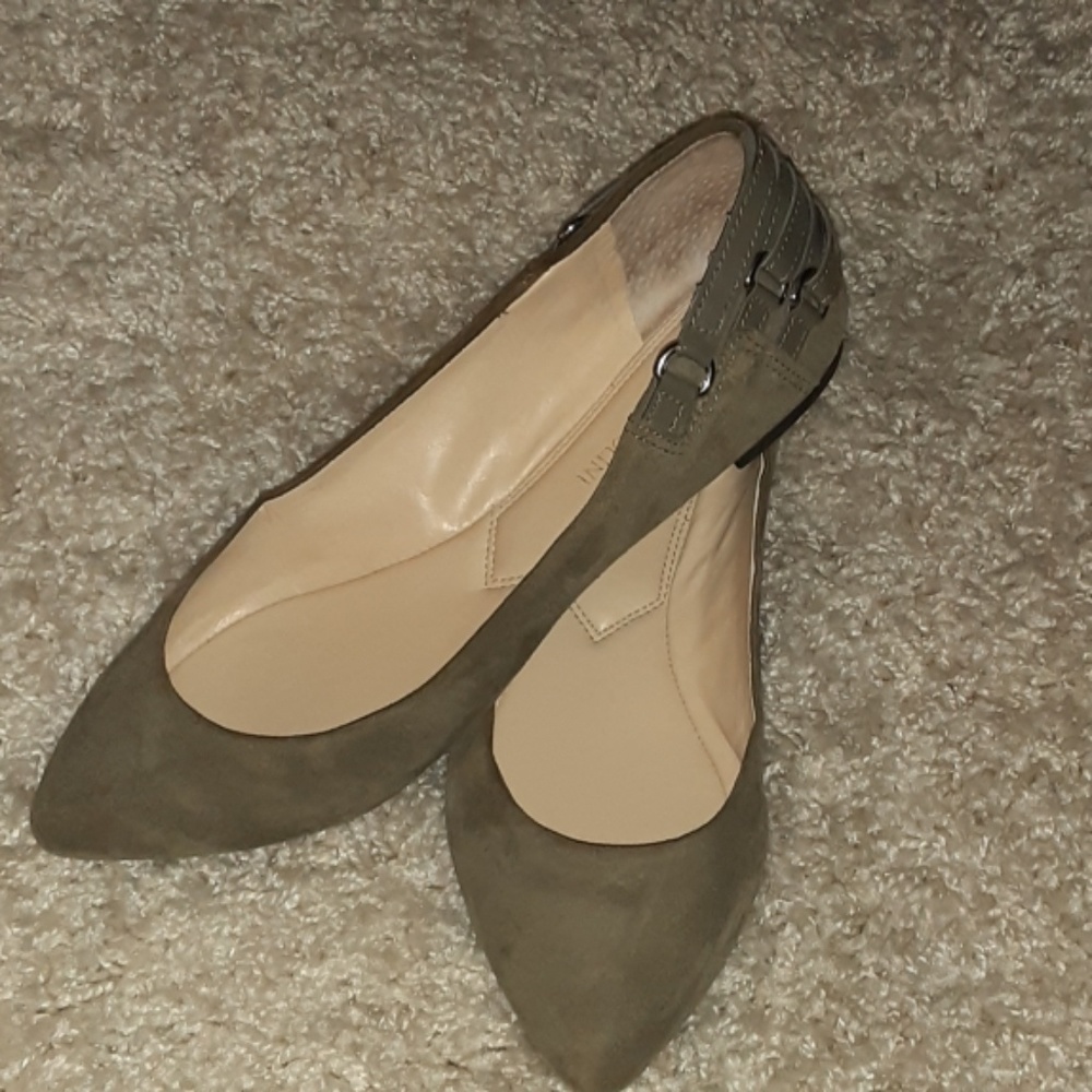 Enzo Angiolini flats
